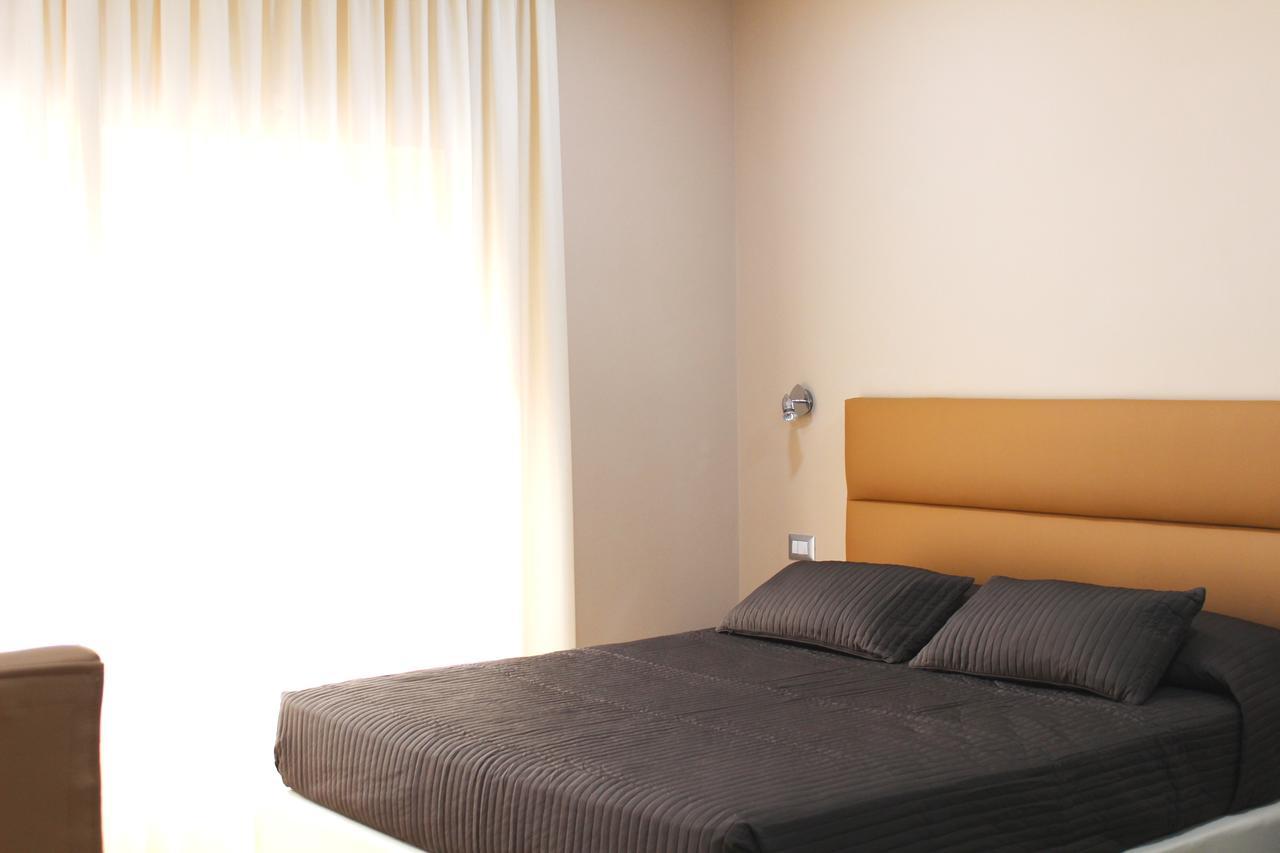 Hotel Gran Torino Rome Bagian luar foto