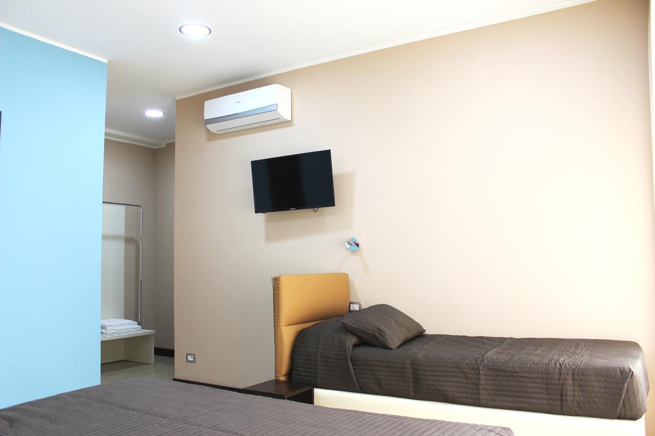 Hotel Gran Torino Rome Bagian luar foto