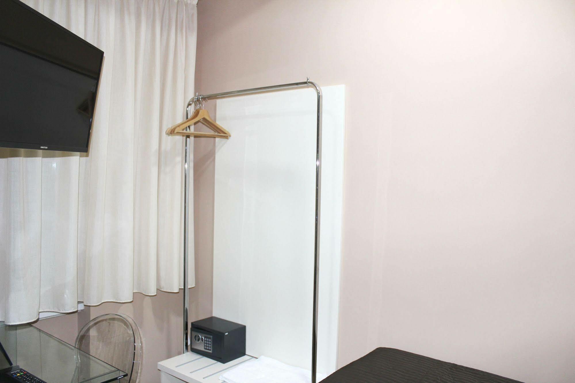 Hotel Gran Torino Rome Bagian luar foto